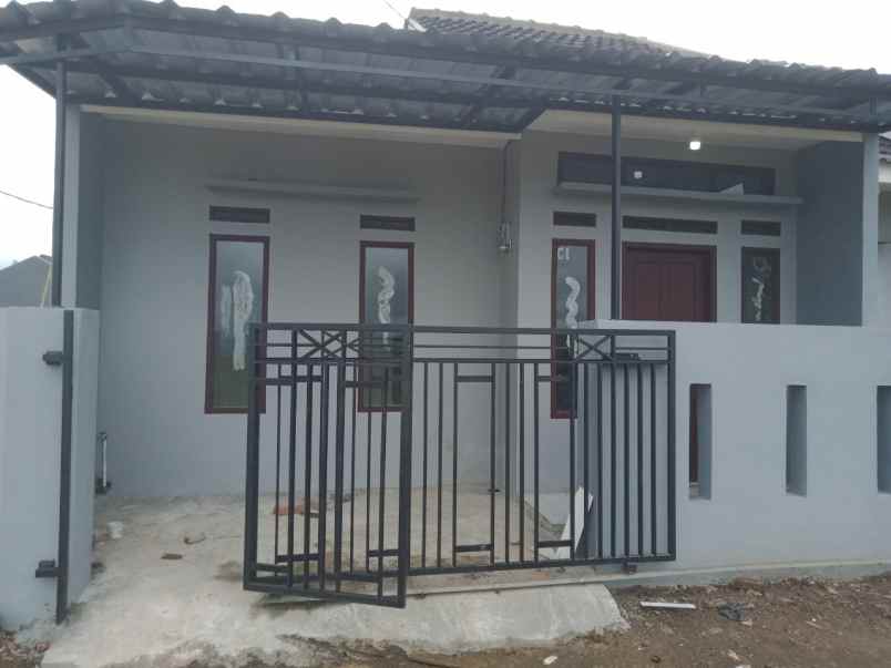 rumah jl jatimekar kp paniiisan