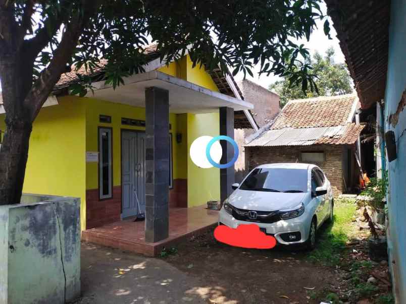 rumah kampung siap huni dan strategis