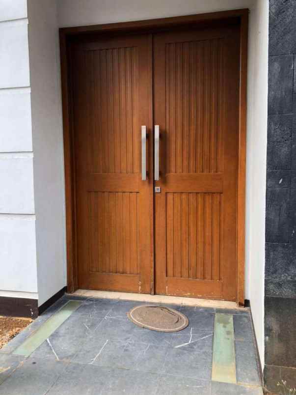 rumah kebayoran baru