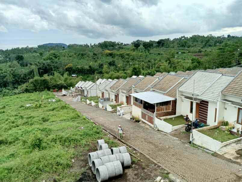 rumah keren luas kota malang