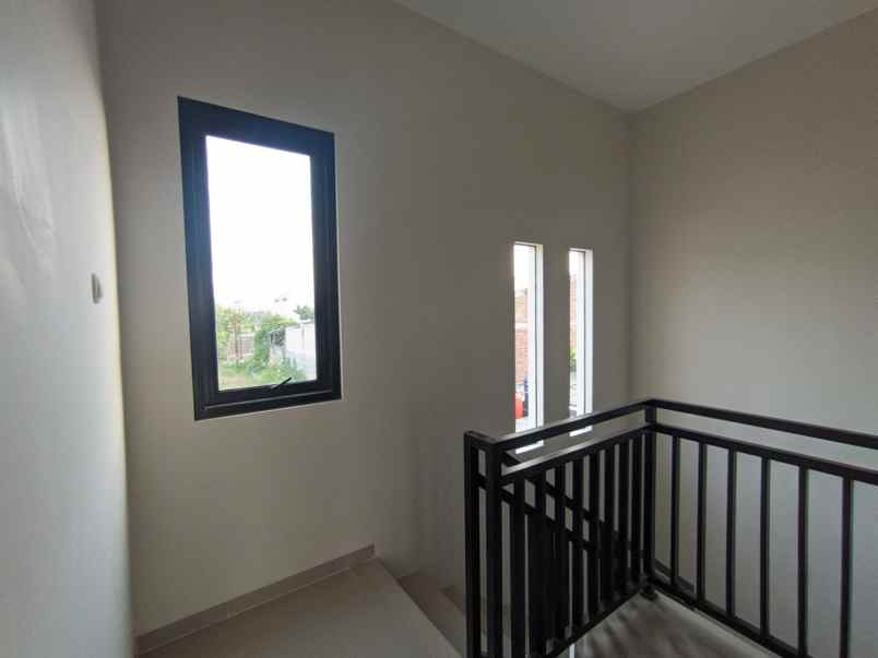 rumah mewah baru siap huni di pedurungan semarang