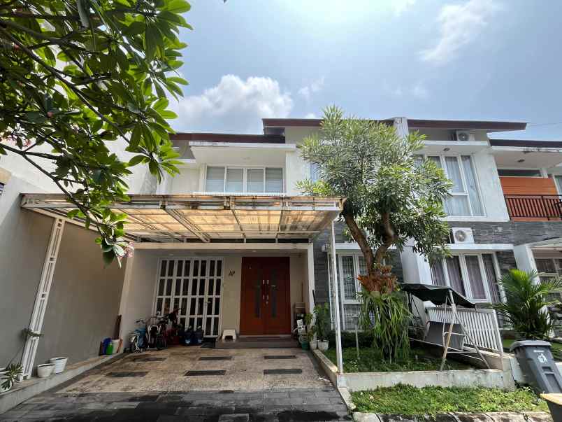 rumah mewah full furnished siap huni di sleman