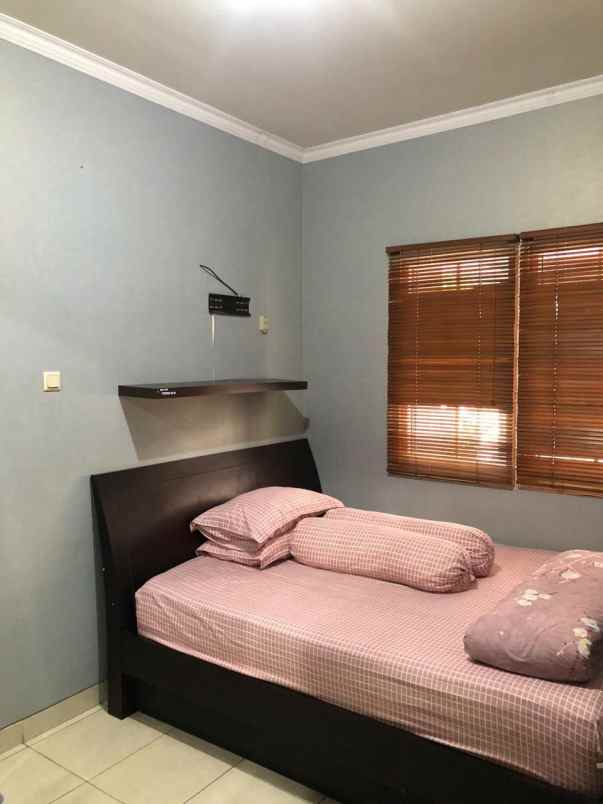 rumah mewah kota wisata ciangsana bogor