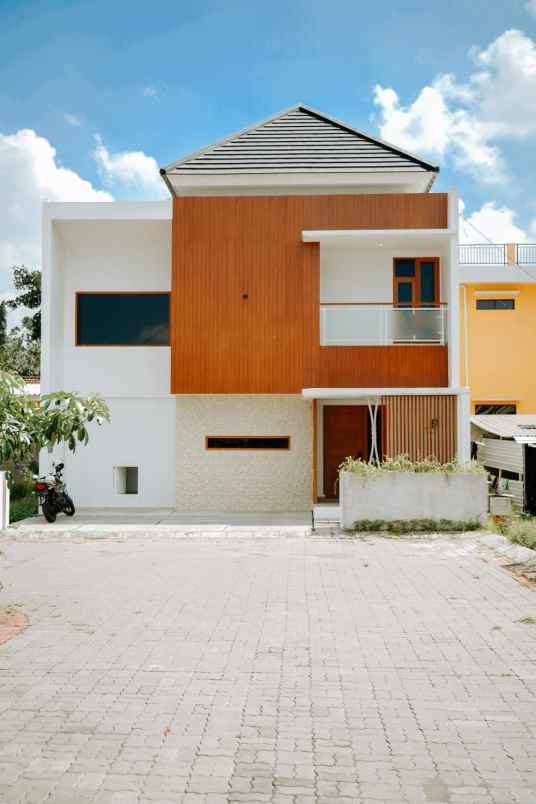 rumah mewah siap huni di hara residence