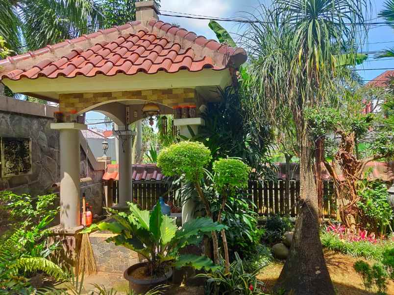 rumah mewah telaga kahuripan kemang bogor parung