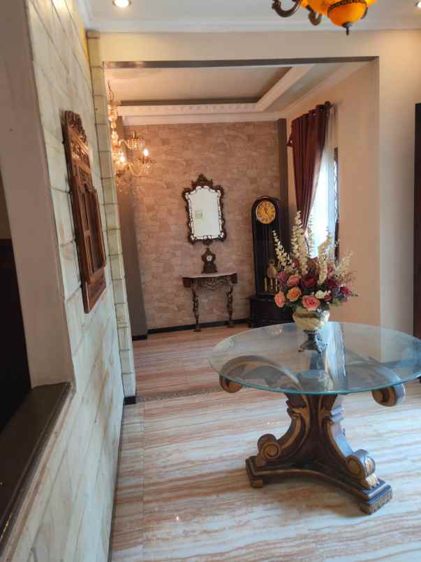 rumah mewah telaga kahuripan kemang bogor parung