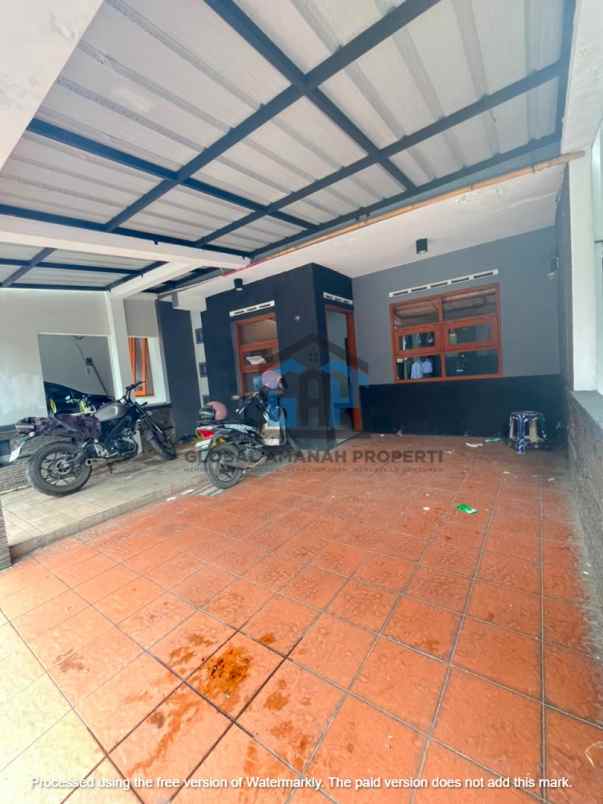 rumah minimalis cihanjuang one gate system siap huni