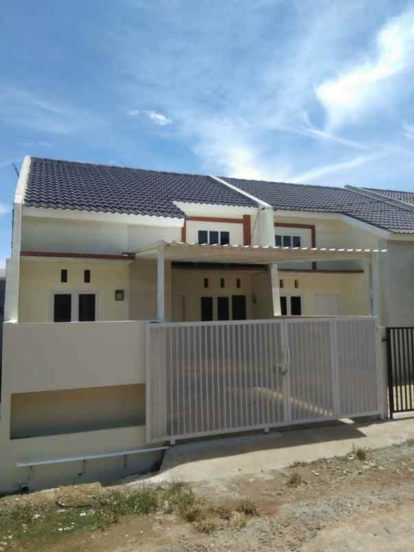 rumah minimalis modern di depok