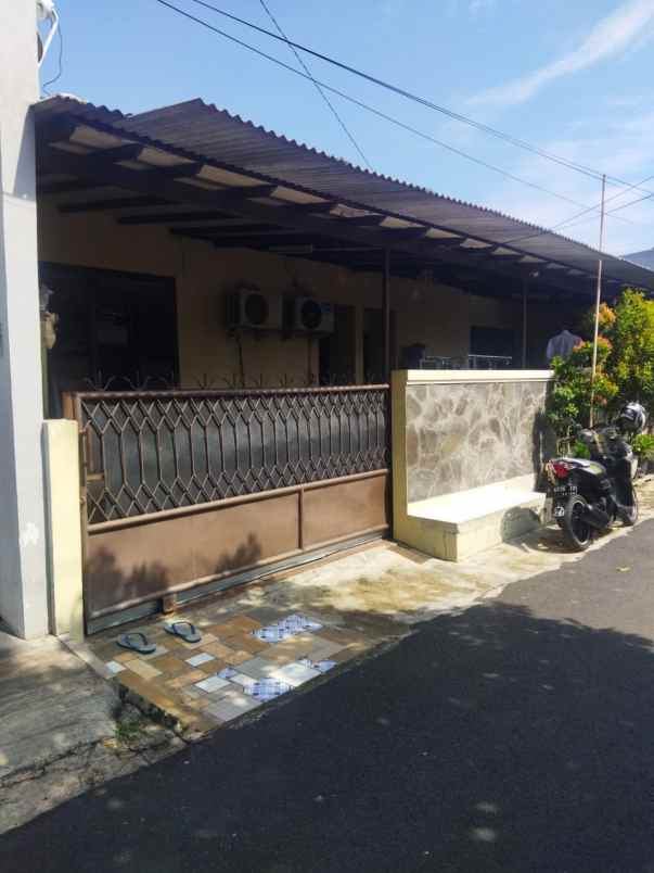 rumah mirah daerah ronggolawe semarang