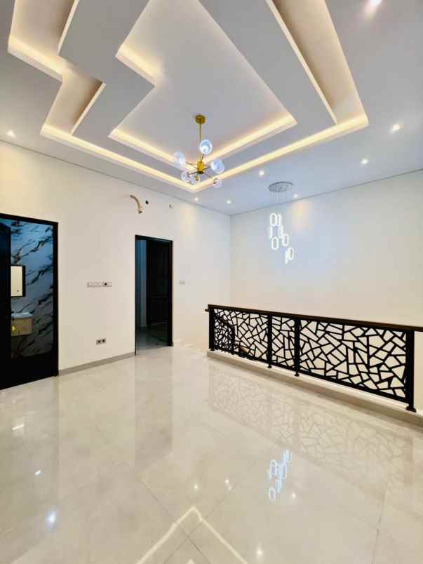 rumah modern kontemporer dalam cluster