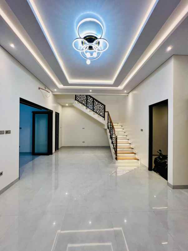 rumah modern kontemporer dalam cluster