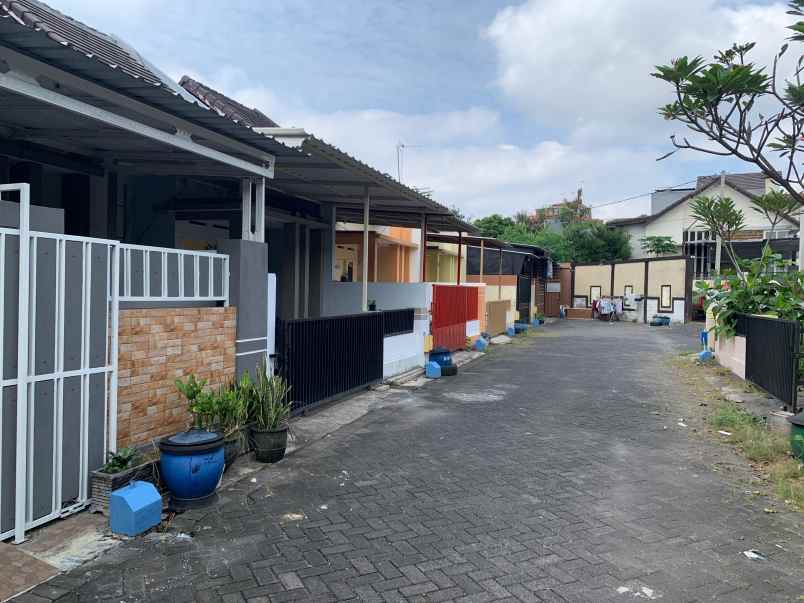 rumah modern minimalis siap huni di lowokwaru