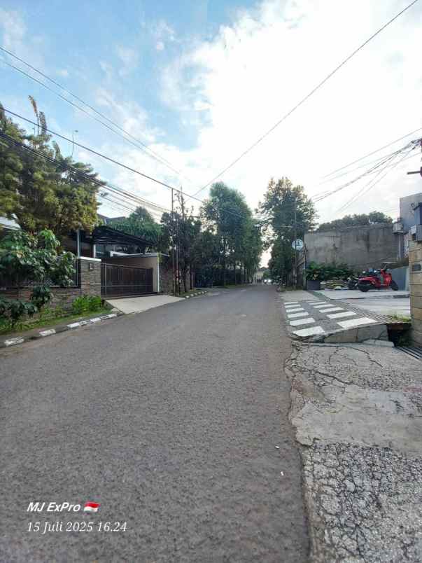 rumah murah shm sangat terawat di dago asri bandung