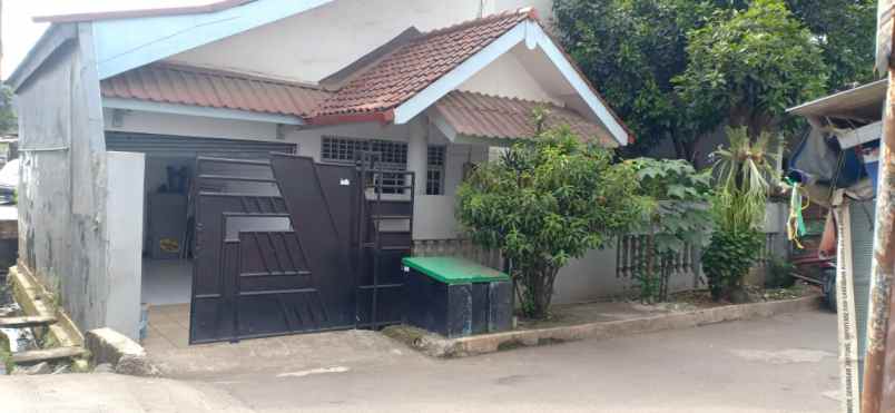 rumah perum bojong depok baru