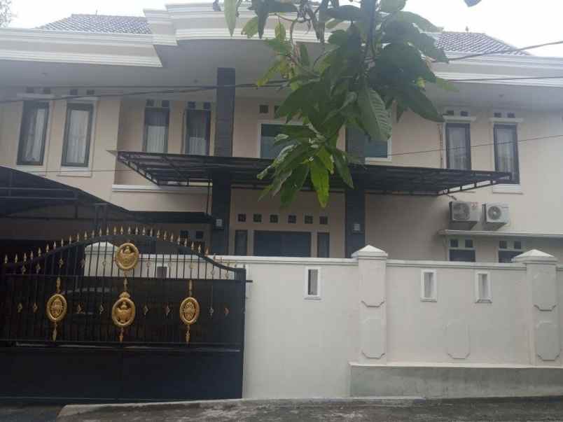 rumah perum nurul ikhwan tanah