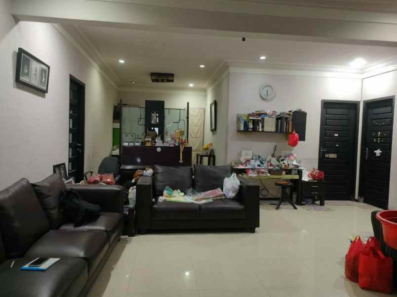 rumah pondok tjandra indah row jalan 3 mobil