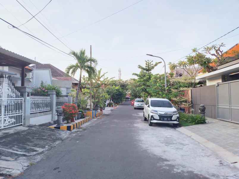 rumah rungkut asri tengah shm