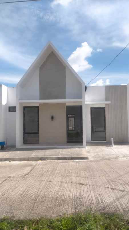 rumah scandinavian wonogiri kota murah