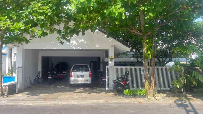 rumah second klasik candi dekat candi prambanan