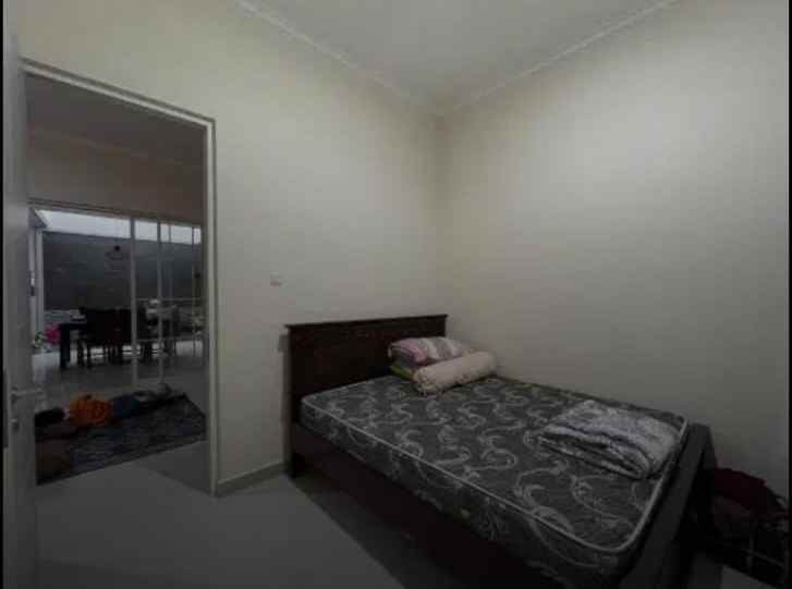 rumah semi furnished super strategis di suhat malang