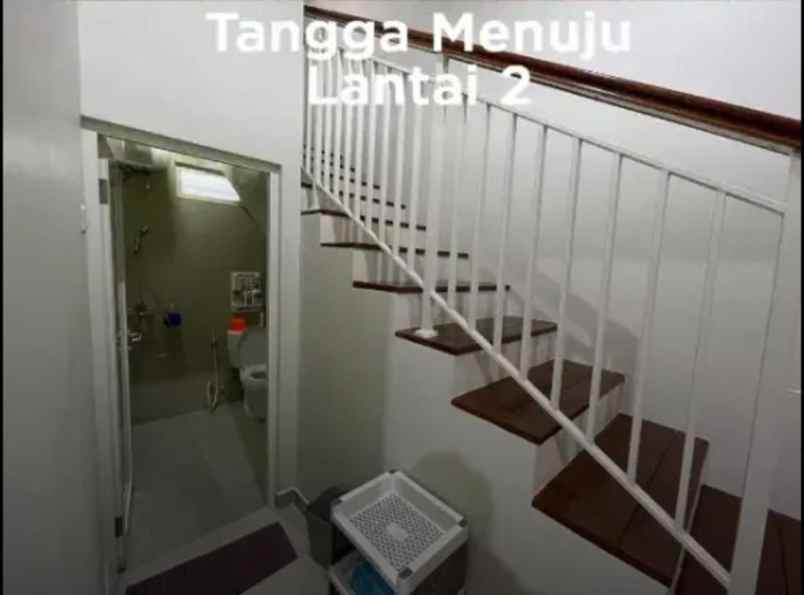 rumah semi furnished super strategis di suhat malang