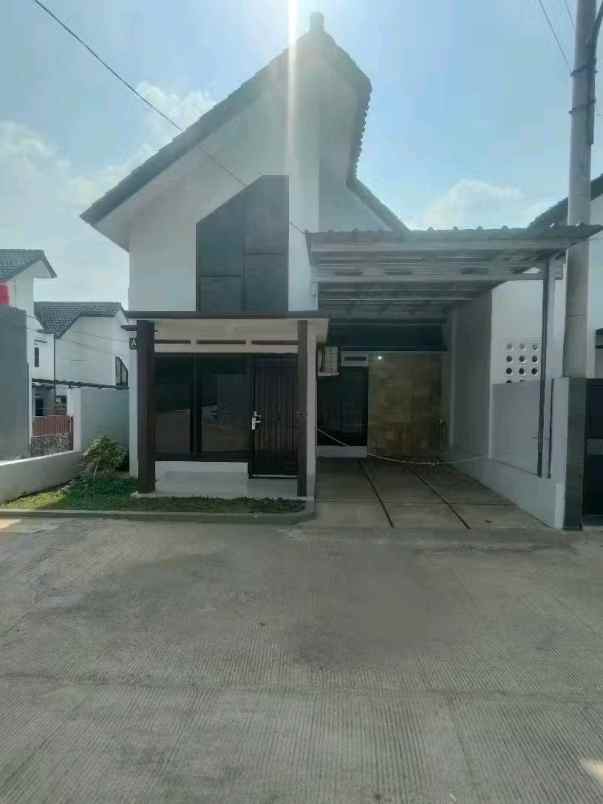 rumah siap di tempatin