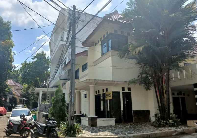 rumah siap huni 1 6 milyar di cimanggis depok