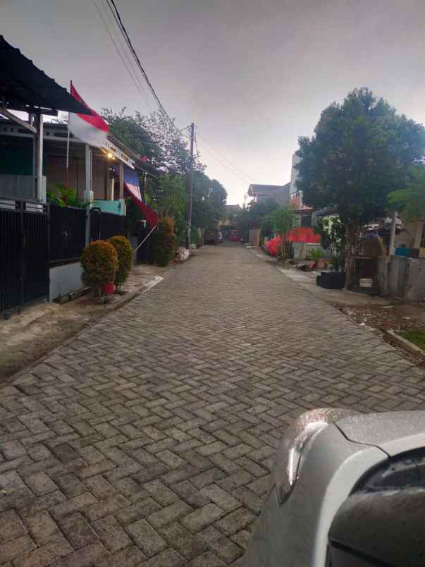 rumah siap huni 2 lantai dipamulang