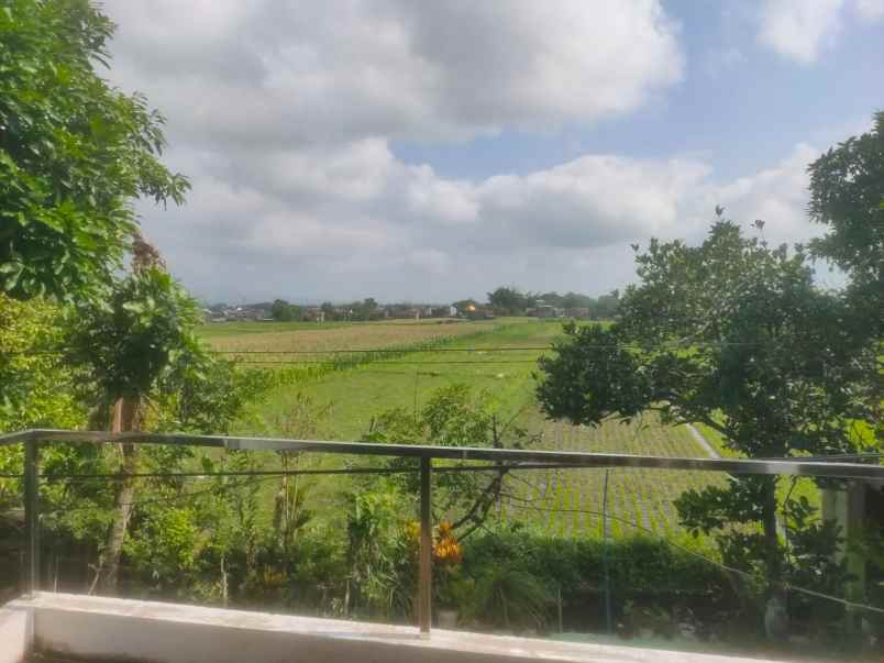 rumah siap huni 2 lantai lokasi sawojajar 2