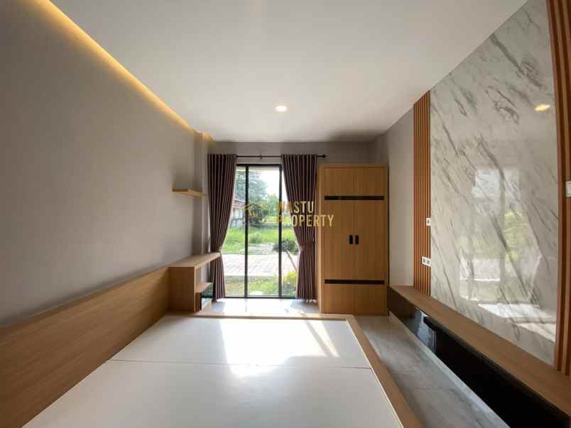 rumah siap huni kontemporer 2 lantai dekat bandara yia