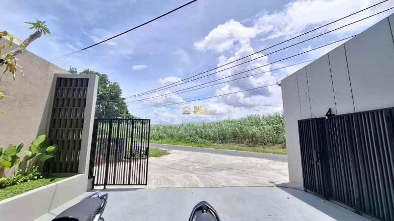 rumah siap huni utara condongcatur depok sleman