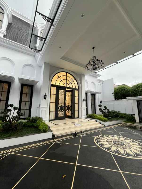 rumah super mewah di menteng jakarta pusat