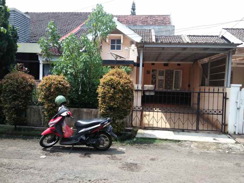 rumah tinggal di bintaro jaya