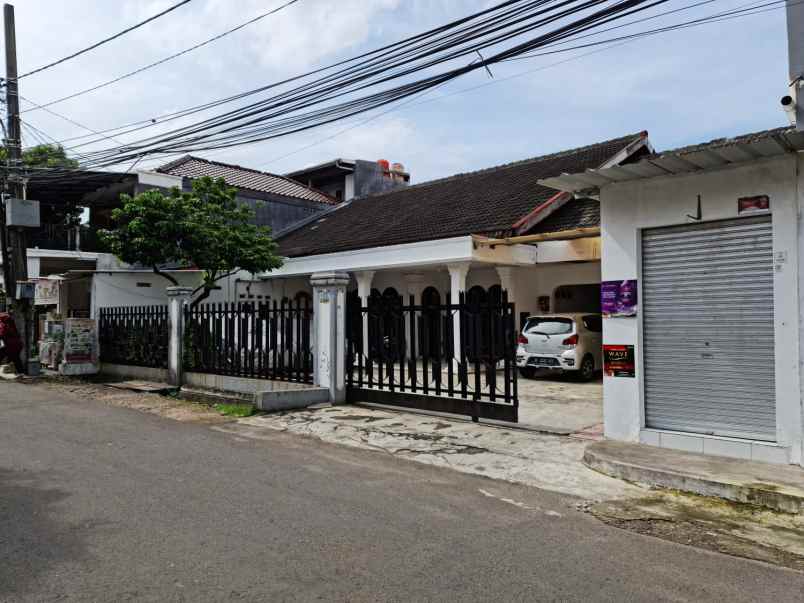 rumah tinggal lebar 20 meter di pondok pinang