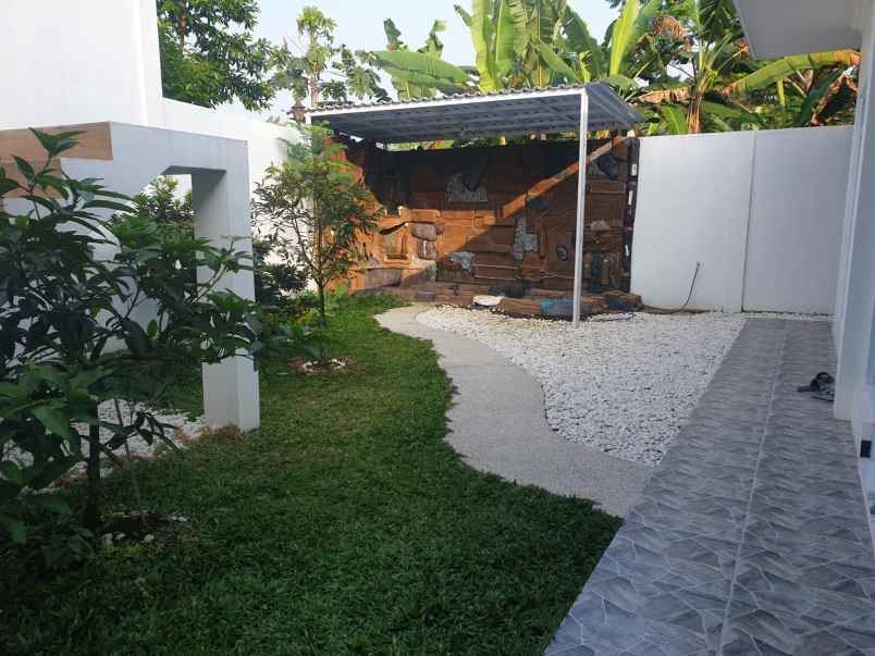 rumah type white house klasik ciampea bogor