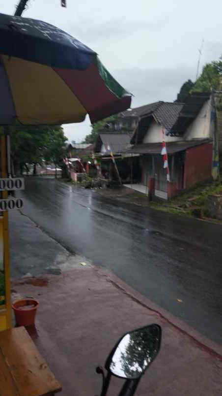 rumah villa dago bdg