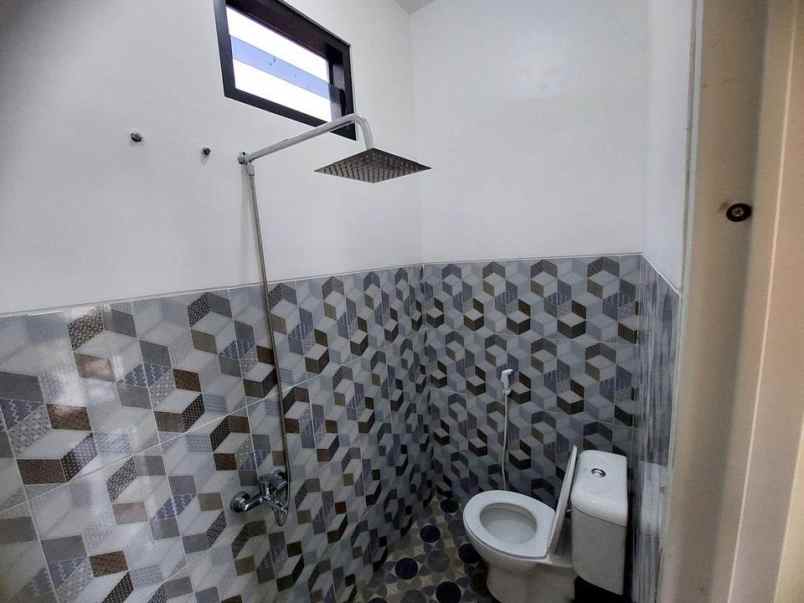 rumah villa grand arjuna karangploso malang