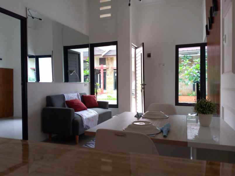 semi furnished rumah ready stock di jatisari jatiasih