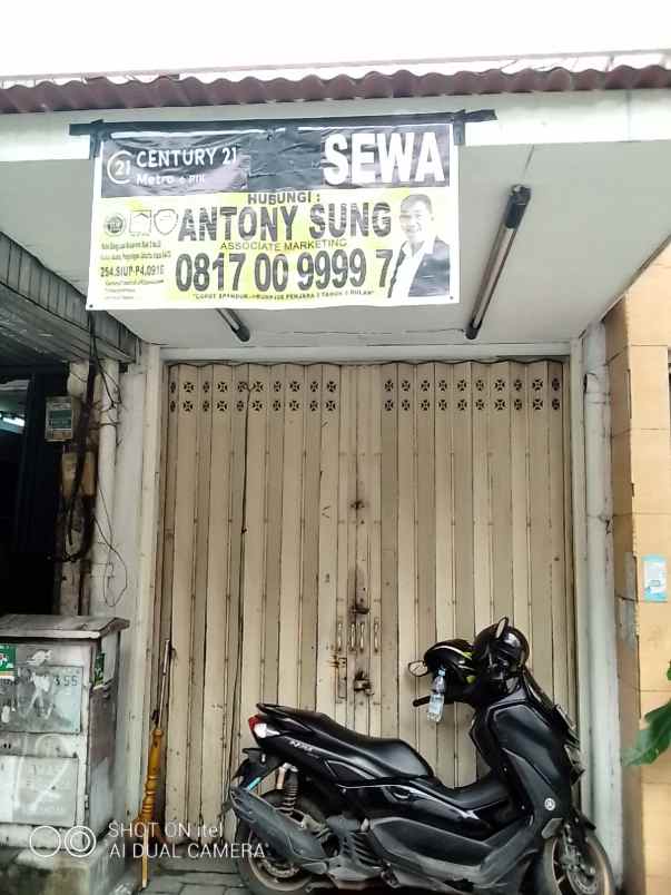 sewa di pasar baru mall