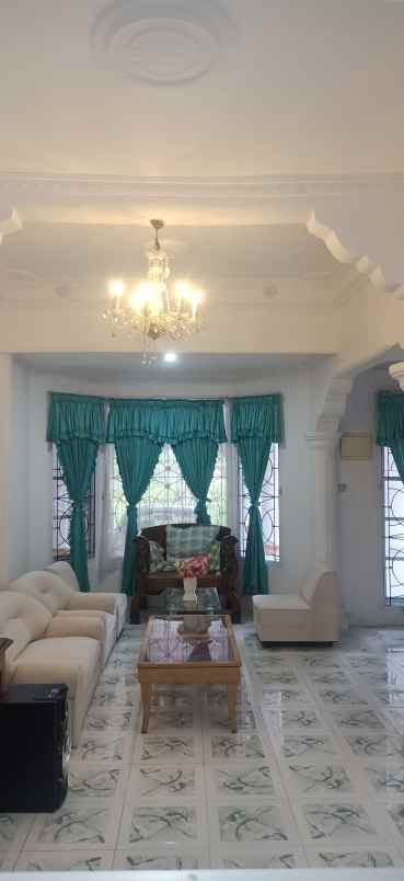 sewa harian villa sentul city