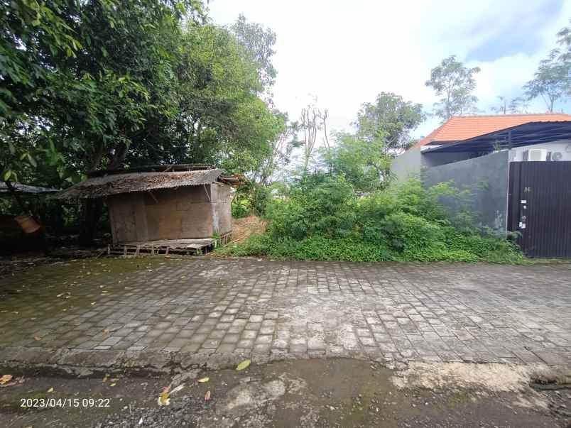 tanah di jimbaran bali lingkungan perumahan cluster