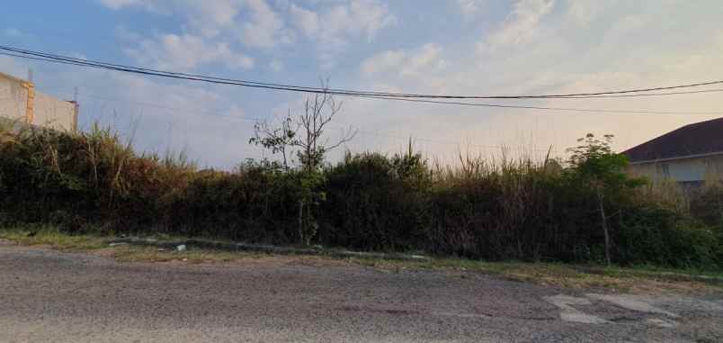 tanah komplek royal view ciwaruga 12x30 shm