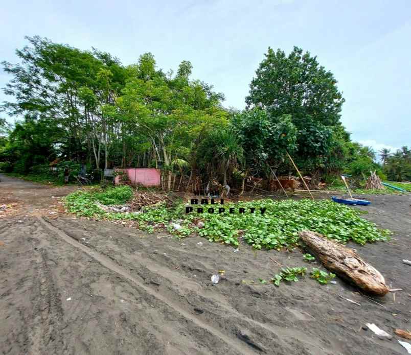 tanah pantai melaya