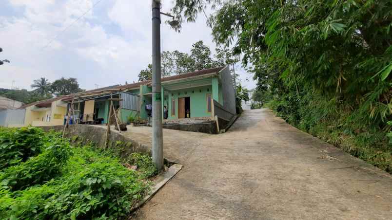 tanah pinggir jalan samban bawen cocok buat usaha