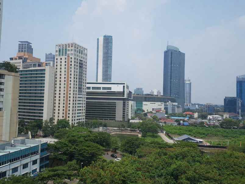 thamrin executive residence size 182 m2