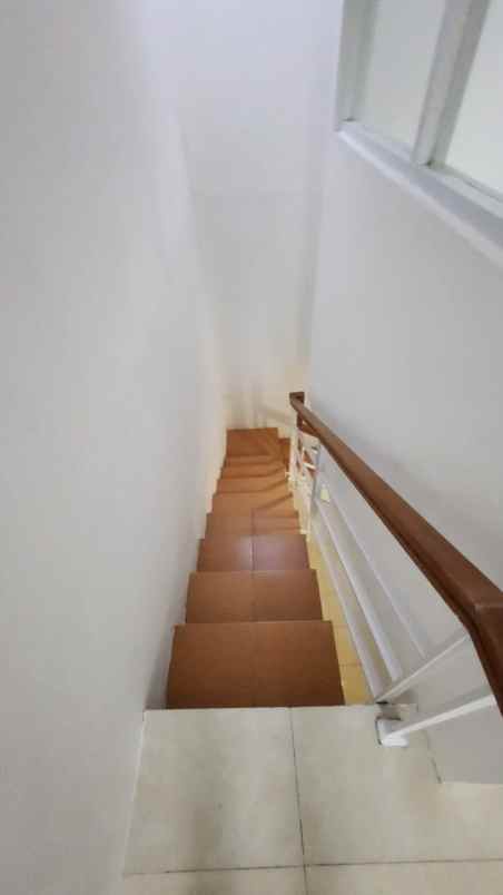 turun harga rumah bukit golf cibubur cluster arcadia