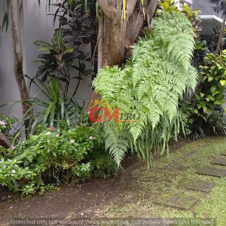 791 rumah megah terawat di antapani bandung timur