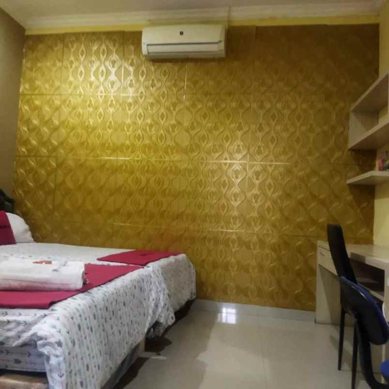 cuma 1 km ke kampus ugm kos full furnished dijual