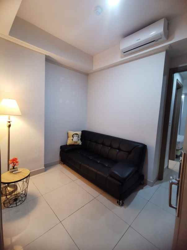 dijual apartemen gold coast pik