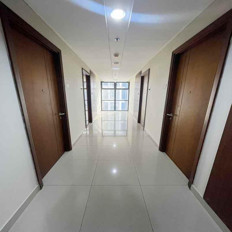 dijual apartemen jl jend a yani kel taman